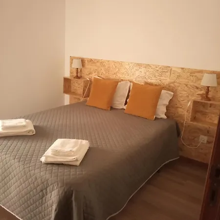 Casa Dos Grilos Сasa de vacaciones *